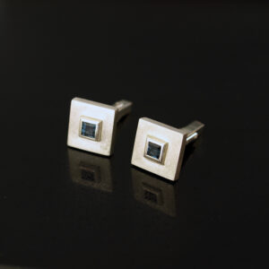Square silver cufflinks with Topaz